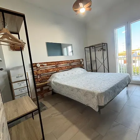 Andrea's * 마리나 디 모디카